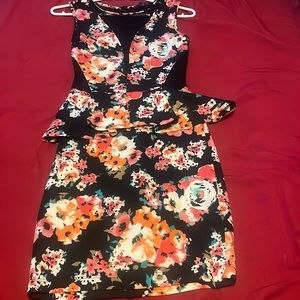GUESS floral print dress